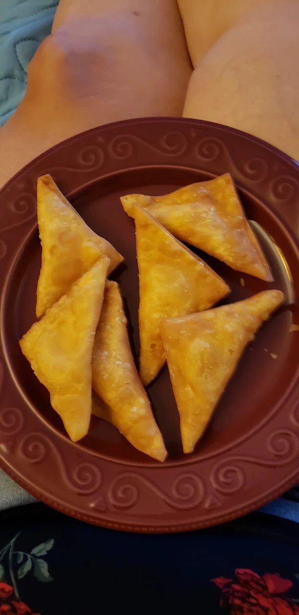 crab rangoon 炸蟹角